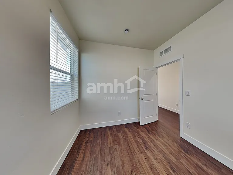11467 W Mesquite St — Photo 11