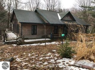 3171 Frankfort Hwy, Frankfort, MI 49635