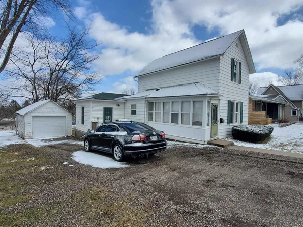 452 South Jackson St, Lancaster, WI 53813