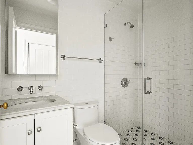 416 W 20th St #2 — Photo 9