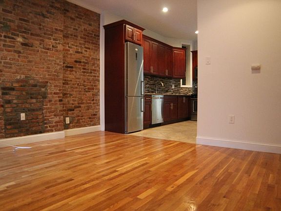 3rd image of 346 Gates Ave APT 1C