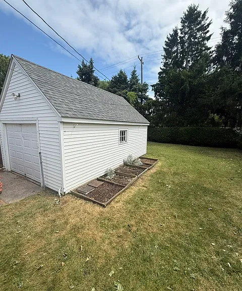 725 Wyoming Ave — Photo 17