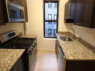 Rented by Level Group