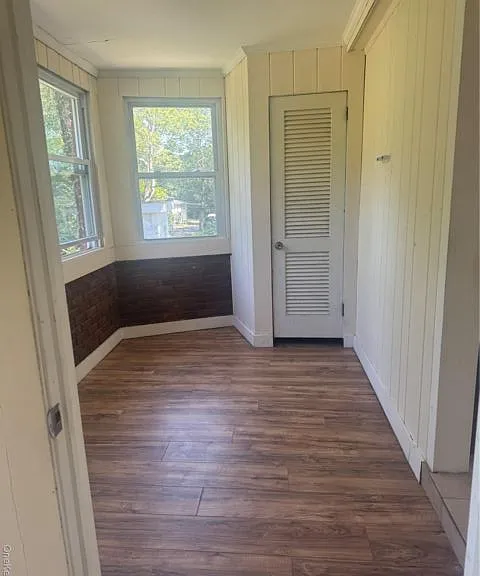 21 Lincoln Dr — Photo 2