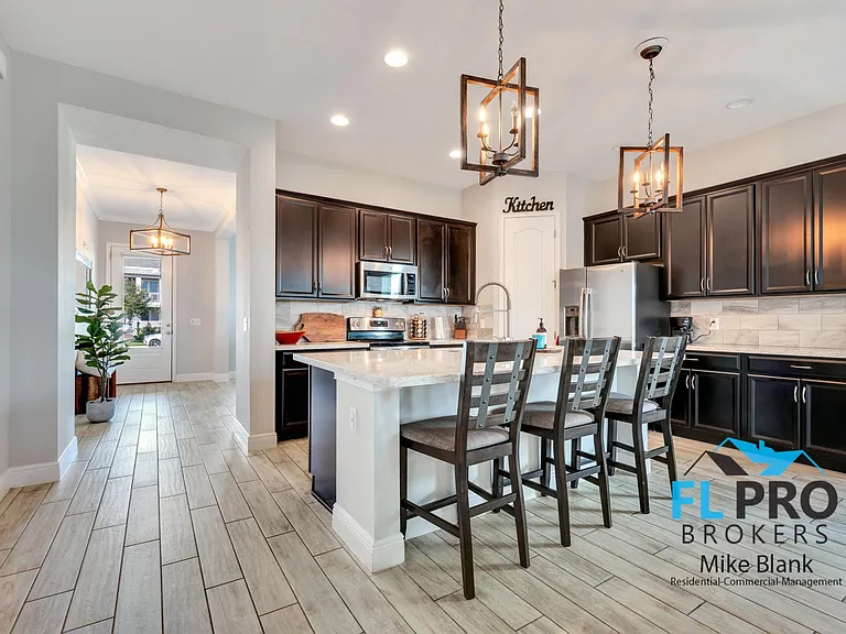 13321 Beebe Aly — Photo 9