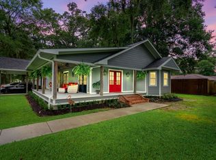 12143 Beco Rd, Saint Amant, LA 70774