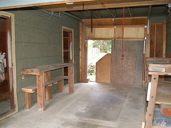 5th image of 22306 48th Ave W
