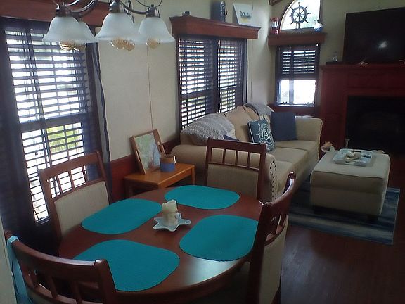 4th image of 1 Seacoast Ln #22