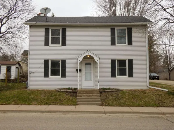 120 East Furnace STREET, Platteville, WI 53818