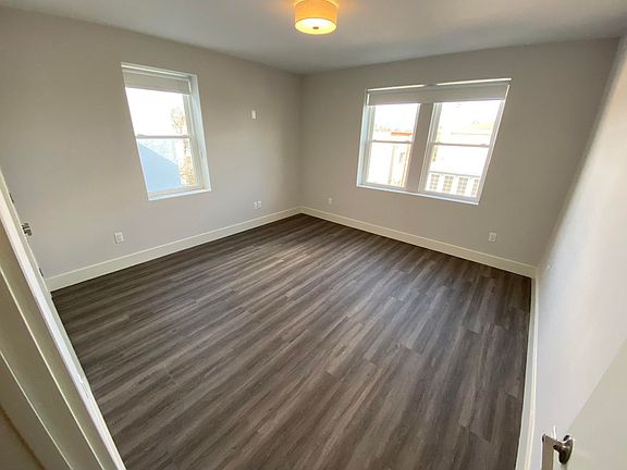 5th image of 407 Sewall Ave APT C4