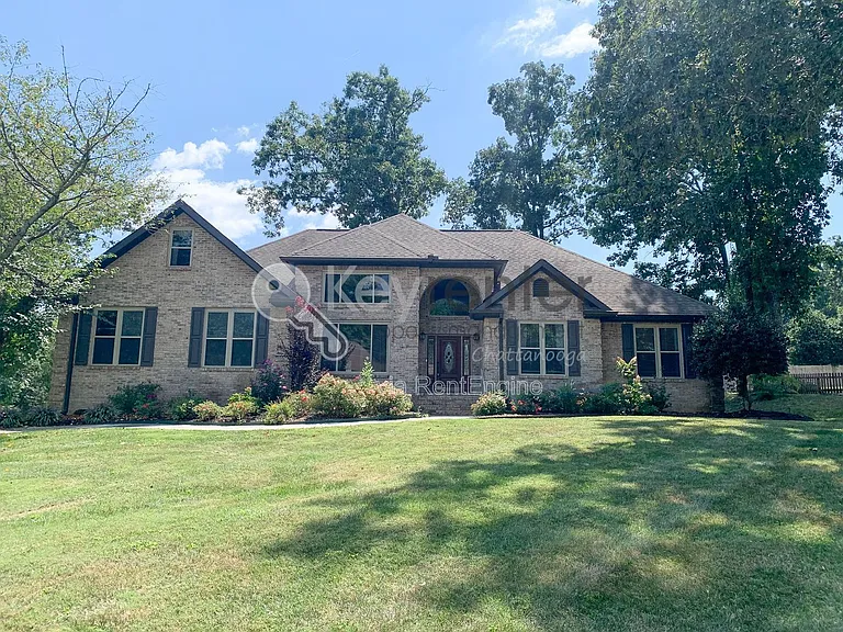 7716 Royal Harbour Cir — Photo 1