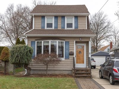 96 Irving Avenue, Floral Park, NY, 11001