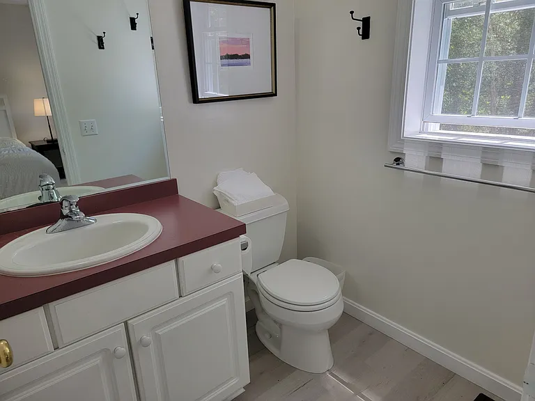 primary bedroom bath