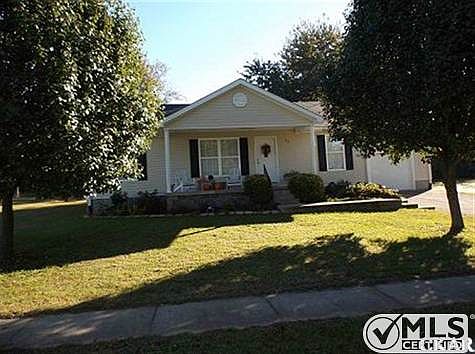1st image of 82 Logans Woods Dr