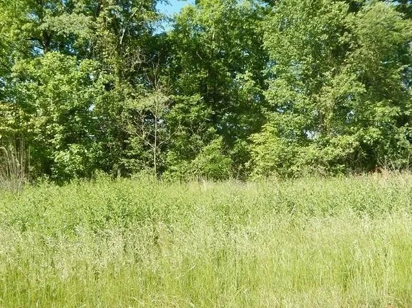 51 Saw Mill Rd, Greensburg, PA 15601
