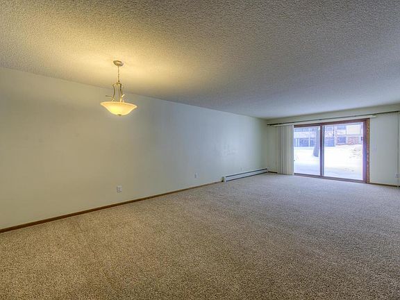 3rd image of 10600 43rd Ave N APT 104