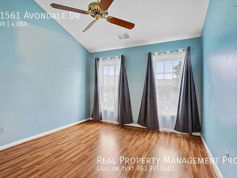 11561 Avondale Dr — Photo 24