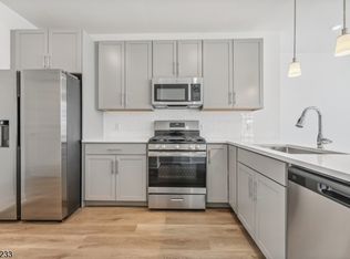 26 Parsippany Rd #24, Whippany, NJ 07981