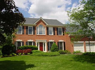 1164 Taji Ct, Herndon, VA 20170