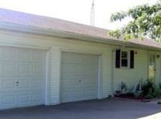 2749 Silver Beach Rd, Hartford, KY 42347