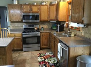 416 Fairfield Ave, Columbiana, OH 44408