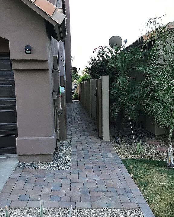 1st image of 3125 S Laguna Dr