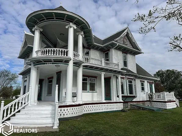 1002 Maple St, Murray, IA 50174
