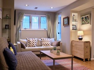 1900 S St NW APT 4, Washington, DC 20009