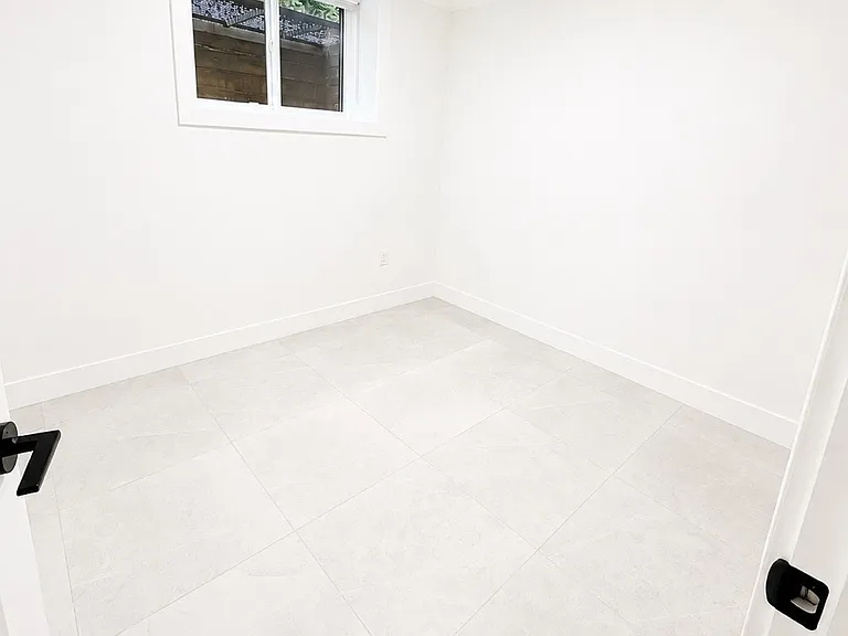 7828 11th Ave #3 — Photo 3
