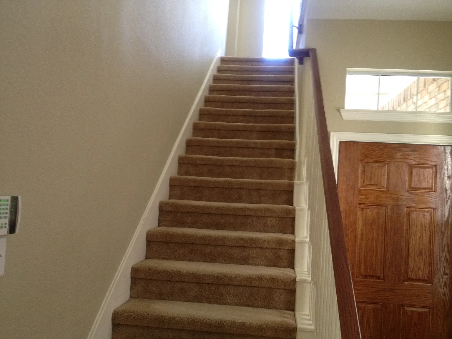 3 bed, 2.5 bath, 1916 sqft, $2,800 — Photo 4