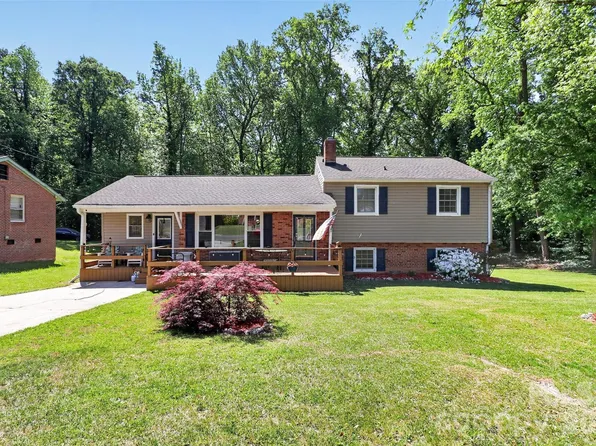 2111 Parkdale Ave, Gastonia, NC 28052