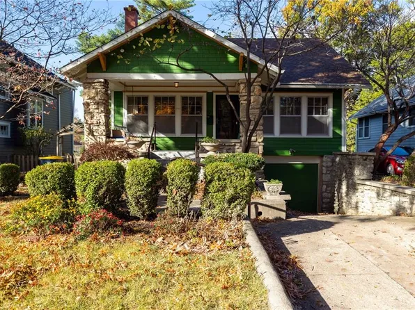 5634 Kenwood Ave, Kansas City, MO 64110