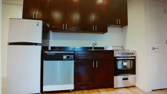 Rented by Gatsby Enterprises, LLC | media 22