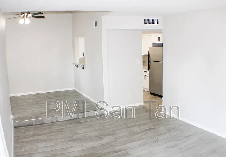 821 S Casitas Dr #A — Photo 1