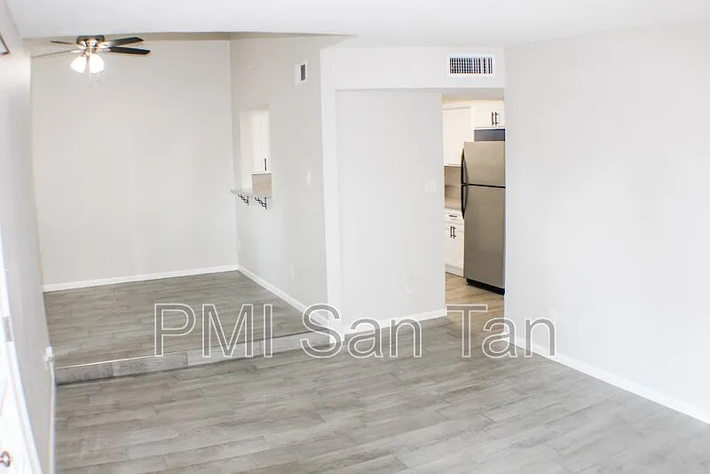 821 S Casitas Dr #A