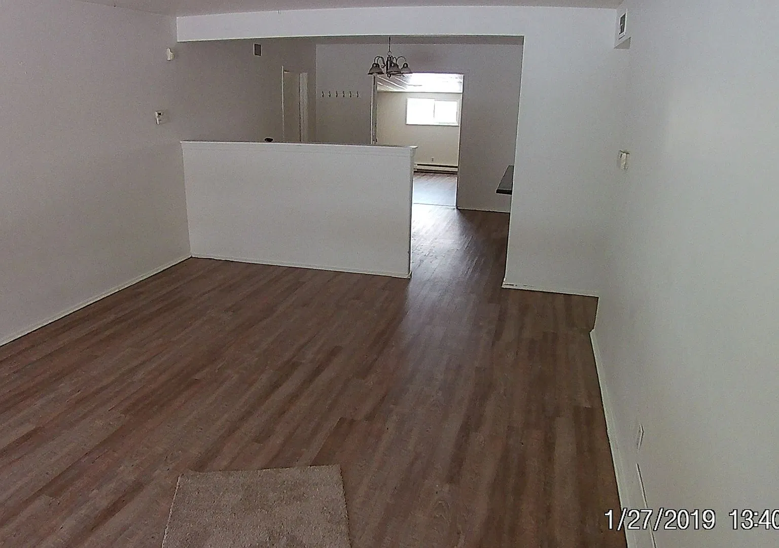Spacious 3-Bedroom, 2-Bath Home with Large Fenced Backyard in Hoffman Heights! — Photo 4