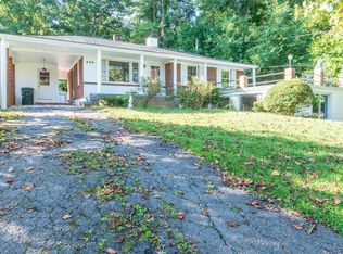 806 Altamont Dr SE, Abingdon, VA 24210