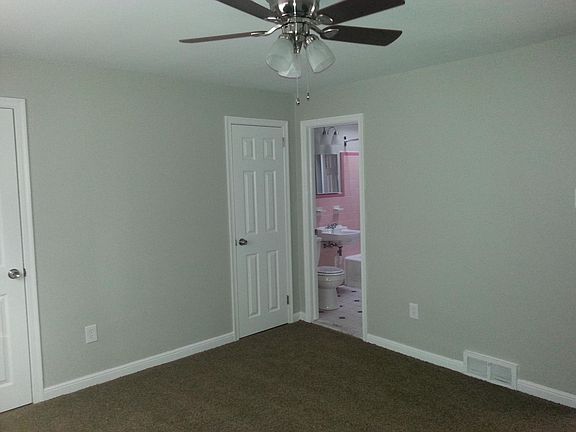 5th image of 7134 Bingham St Floor 1