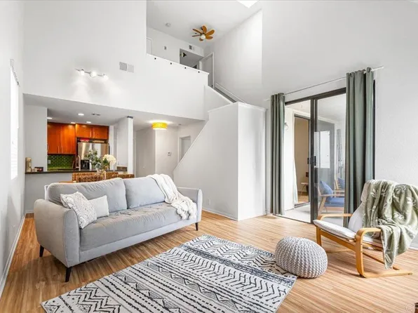 2224 River Run Dr, San Diego, CA 92108