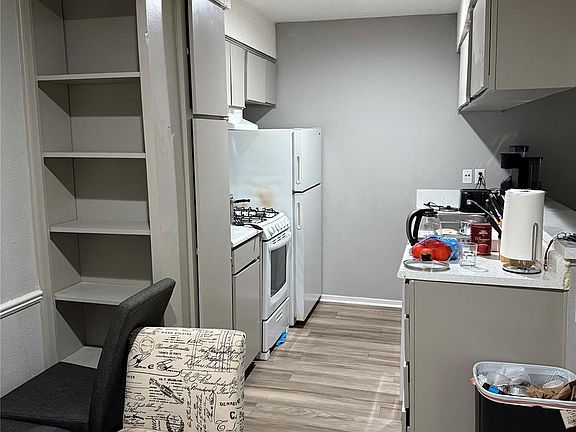 2nd image of 101 E 33rd St #203