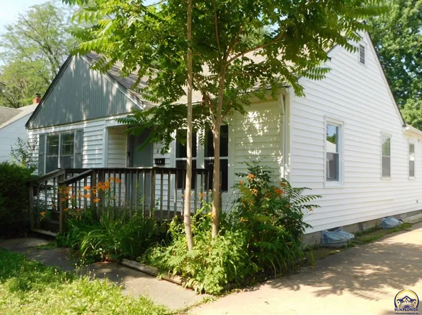 821 SW Watson Ave, Topeka, KS 66606