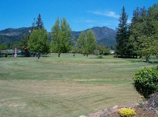 7 Glen Grn, Santa Rosa, CA 95409