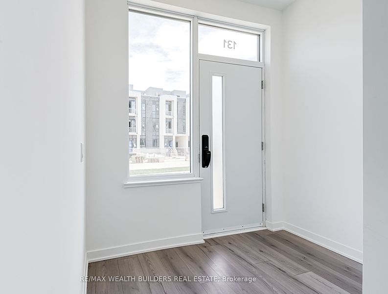 Oakville Townhouse for rent - 2 Bedrooms — photo 8