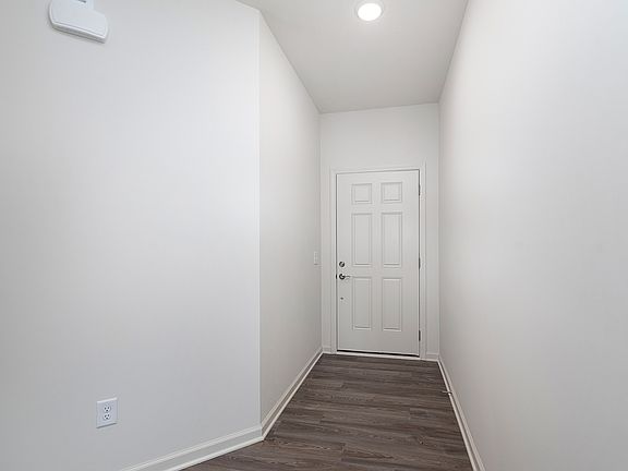 4th image of 3251 Haflinger Dr