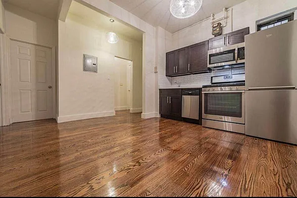 Rented by Best Apartments North Inc | media 8