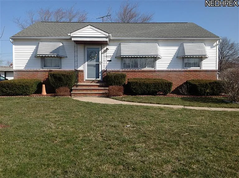 10580 Richard Dr photo 1