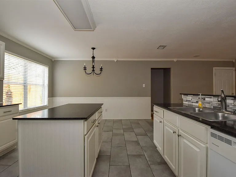 26986 Crown Haven Dr — Photo 7