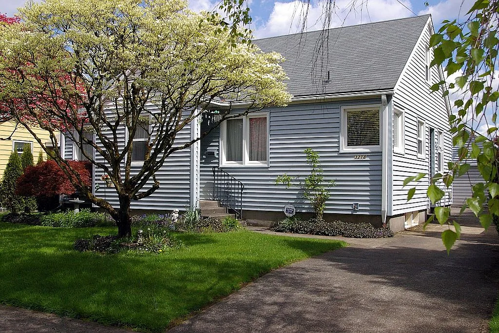 3218 SE 62nd Ave photo 1