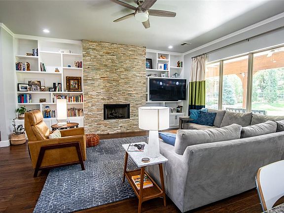 3rd image of 640 Wildmeadow Dr