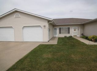 5880 Melena Ct NW, Rochester, MN 55901